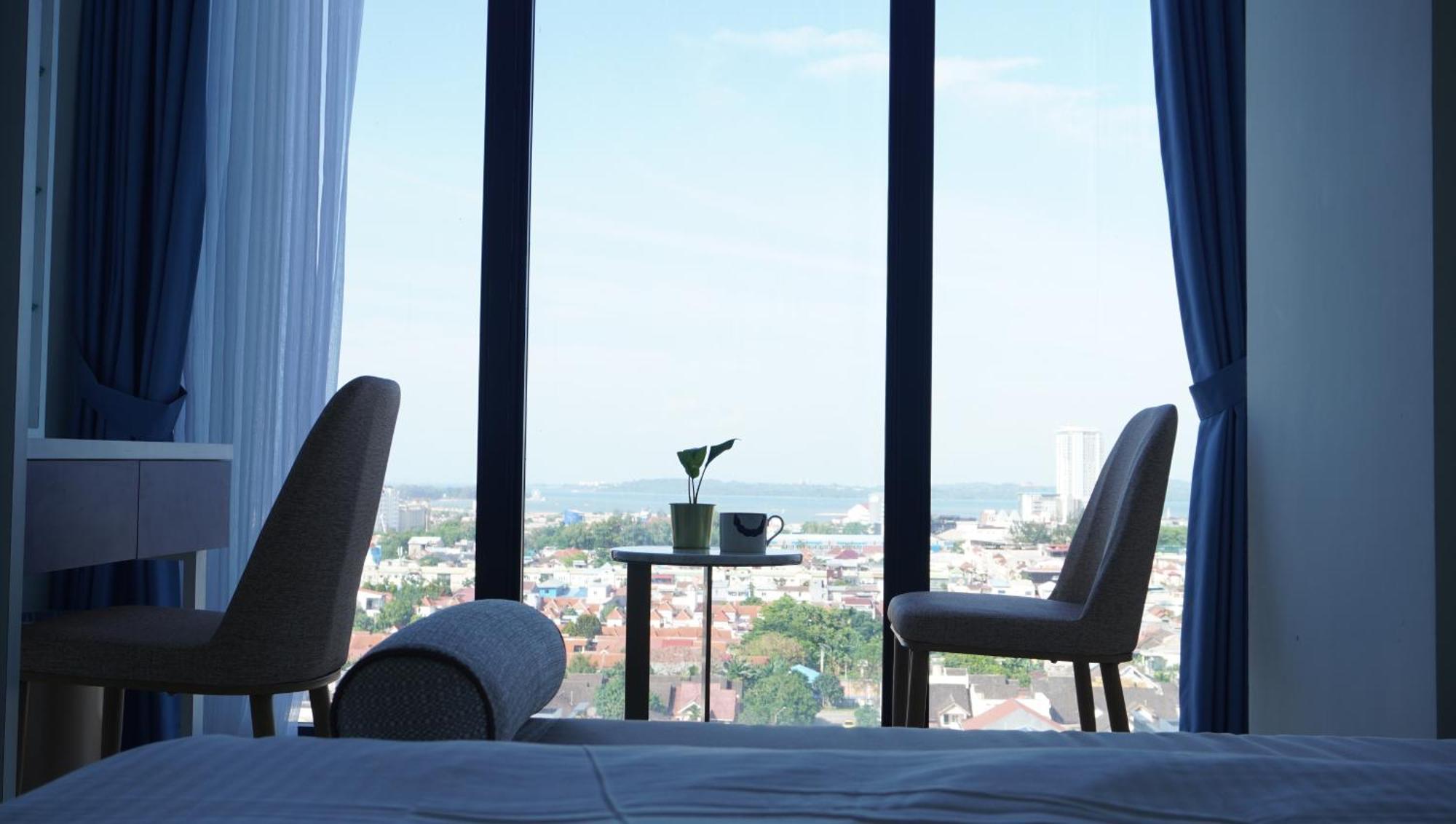Blue Belle Staycation Pollux Habibie Apartemen Batam