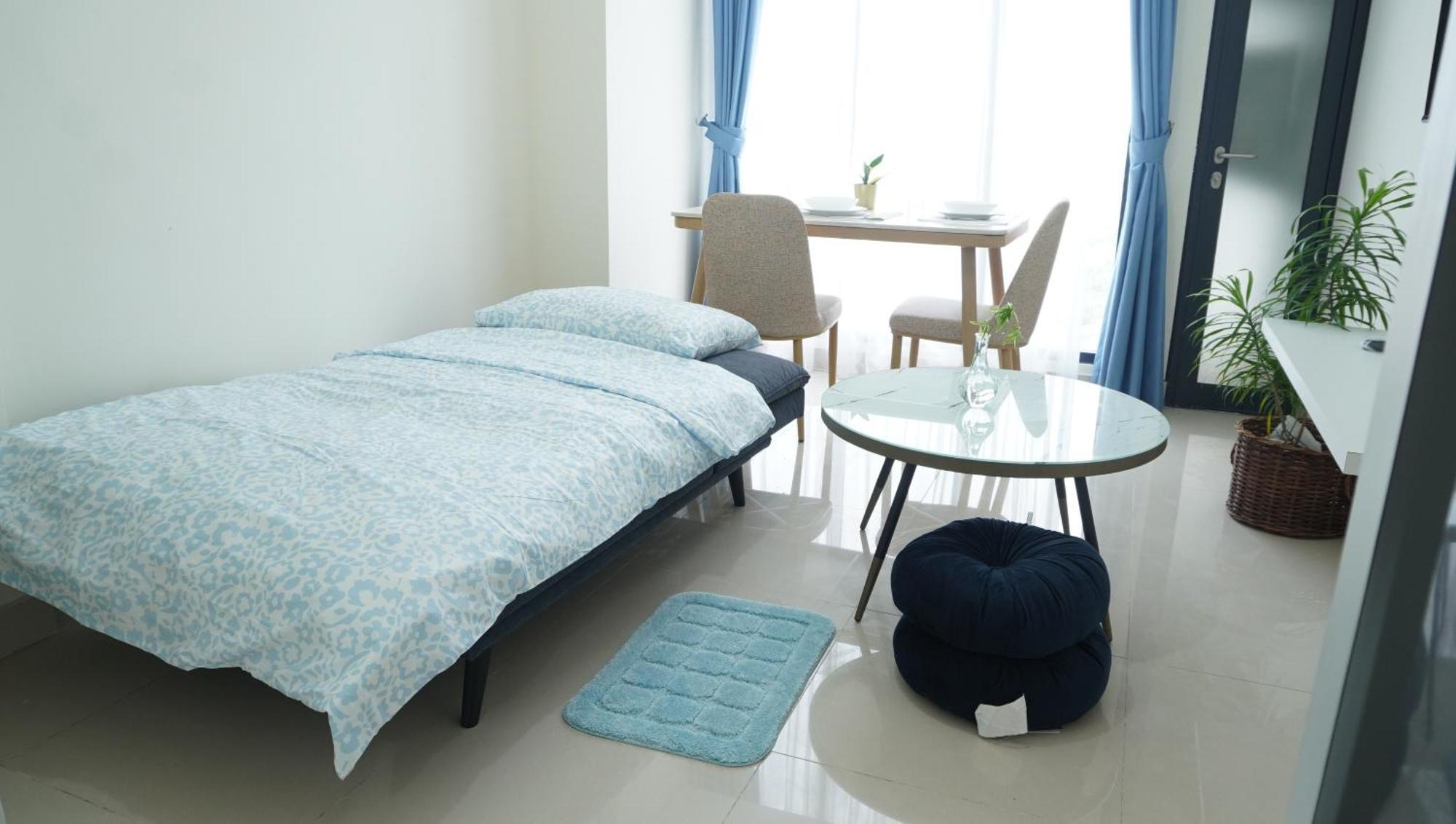 Blue Belle Staycation Pollux Habibie Apartemen *