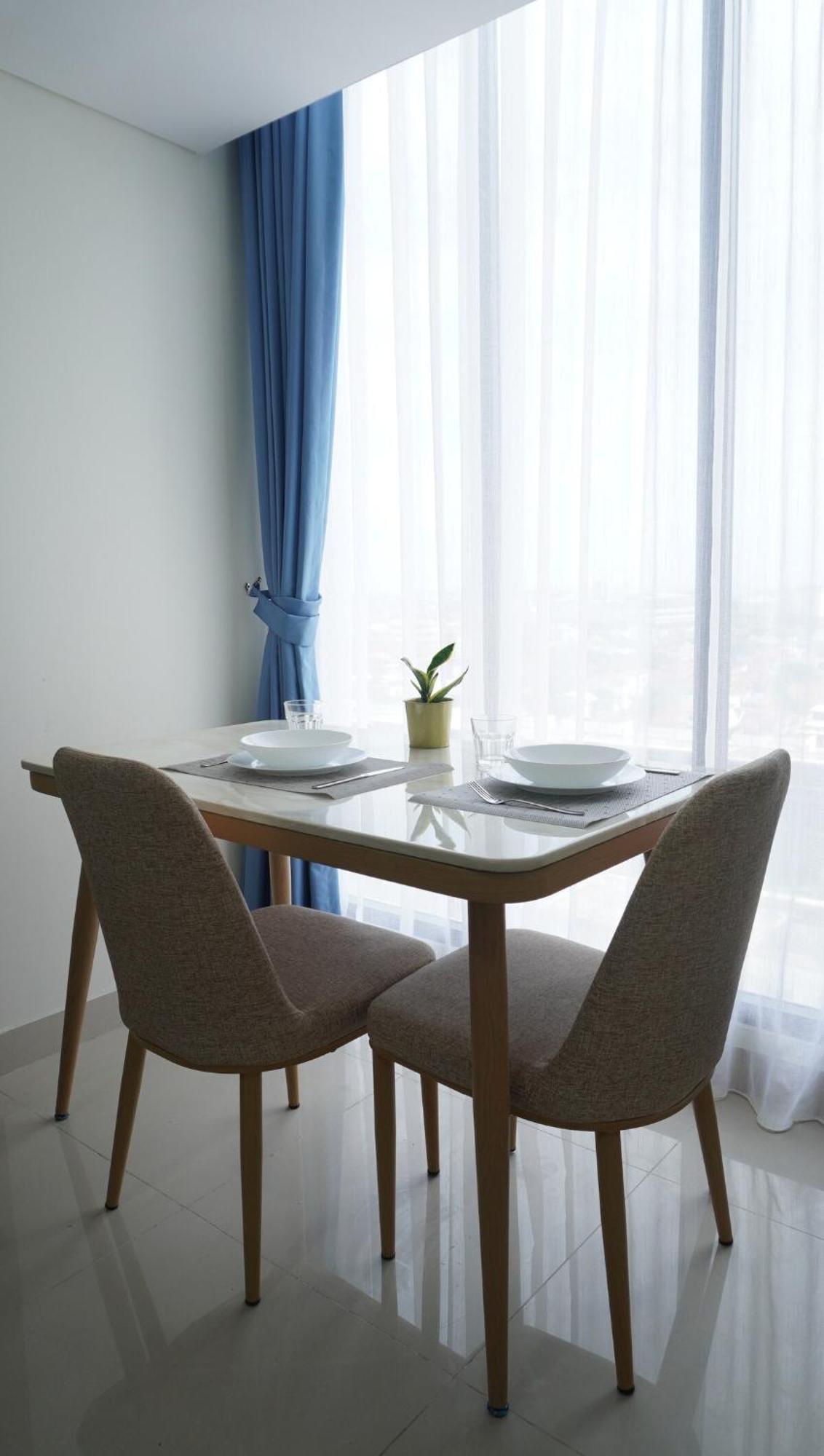 Blue Belle Staycation Pollux Habibie Apartemen *